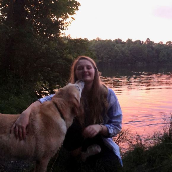 Meet your Posher, Sarah - Picture 1 of 1